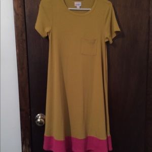 Mustard and hot pink dipped Carly